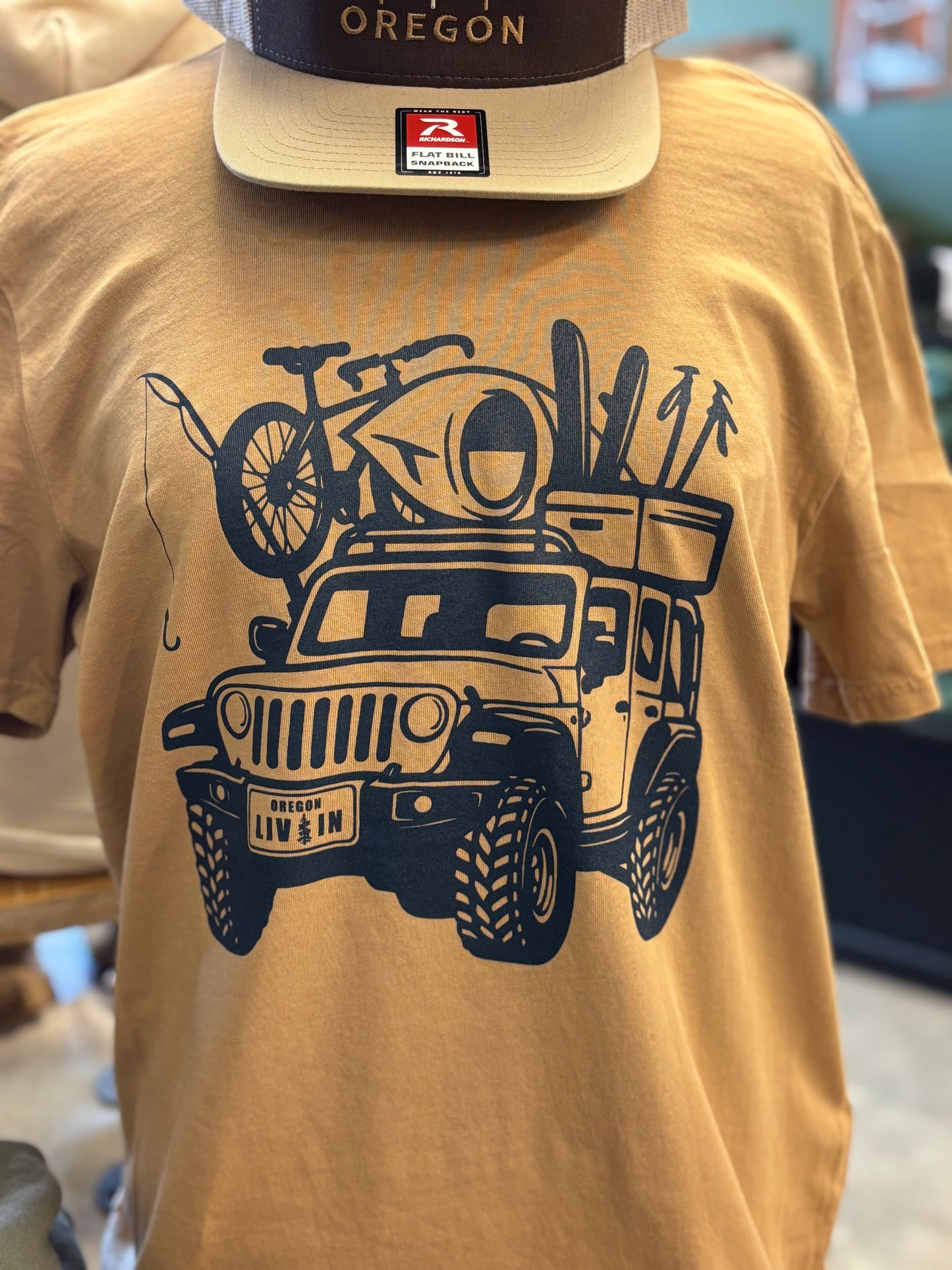 Oregon Livin’ Jeep Tee – Golden Spice