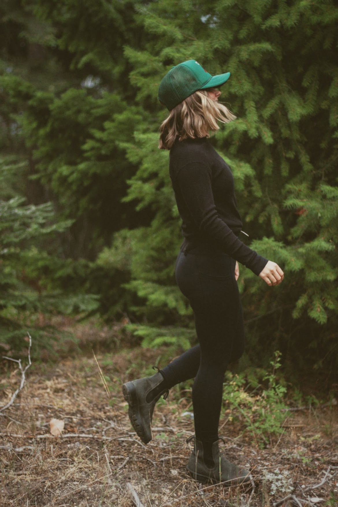 Adjustable Bungee Waist Hiking Leggings – Rogue Wear by SOE