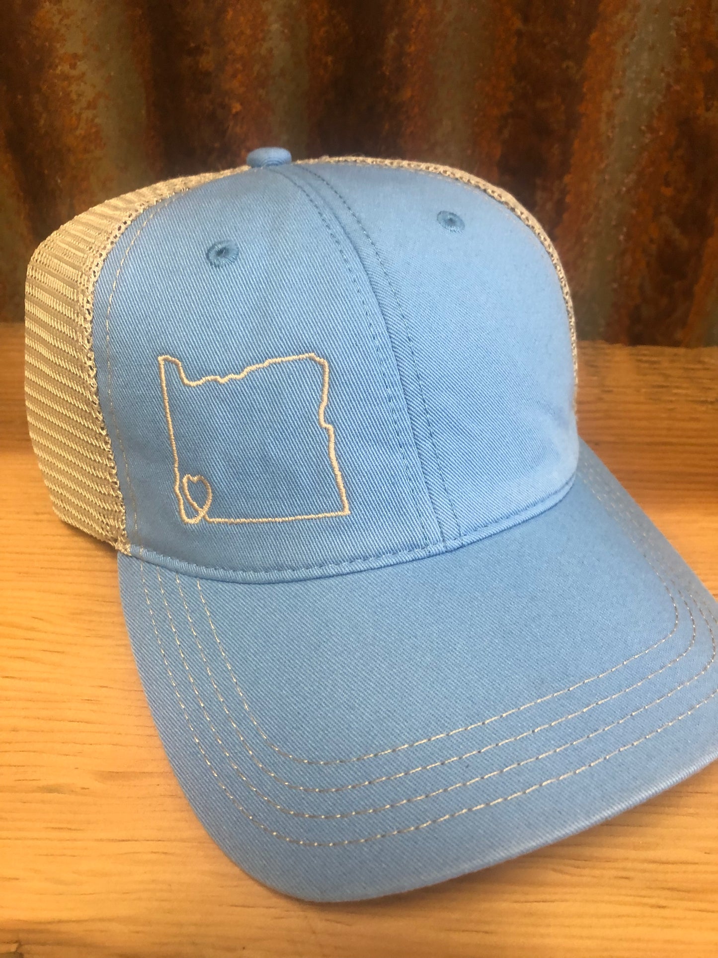 Oregon Outline with heart