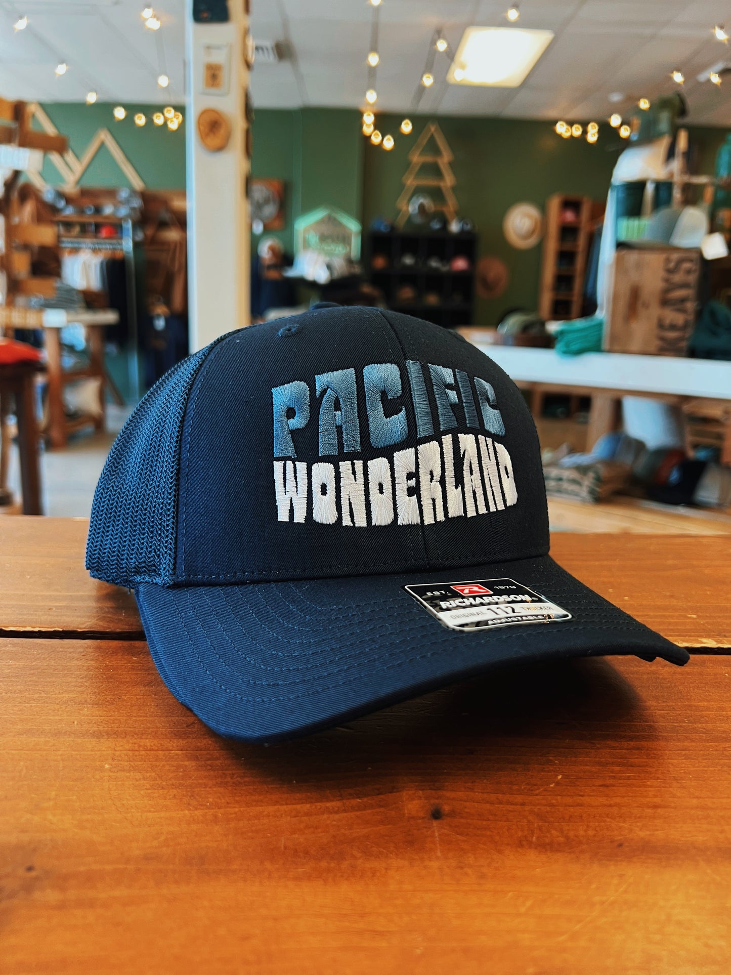 Pacific Wonderland Hat